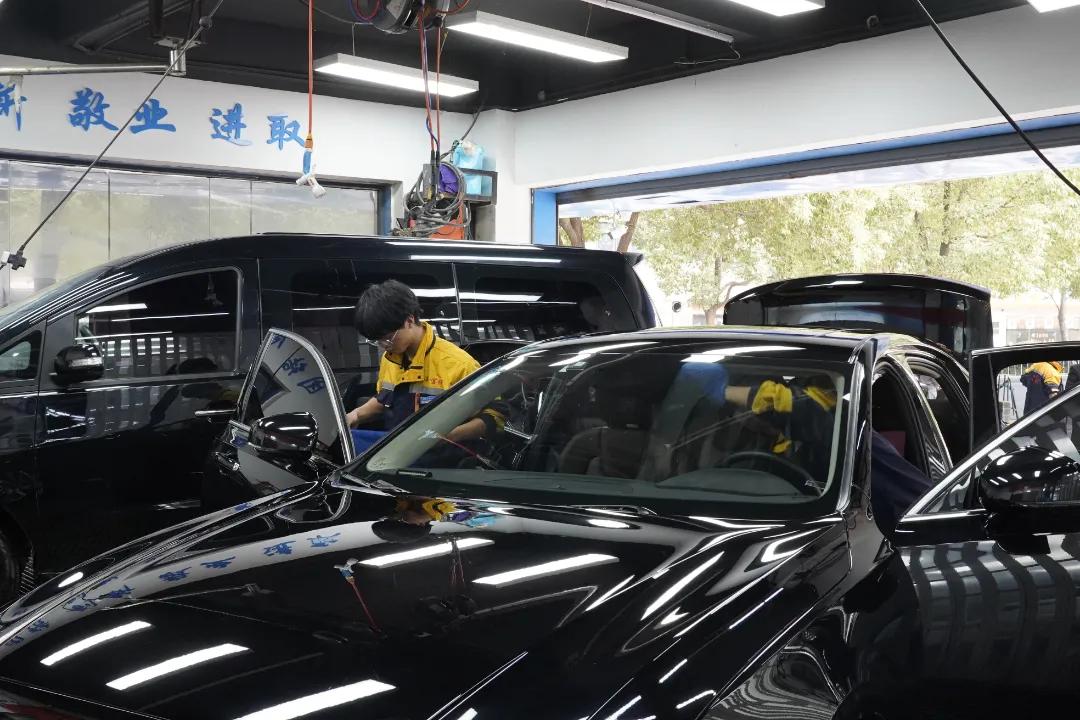 <b>就業回訪,我們一直在路</b>