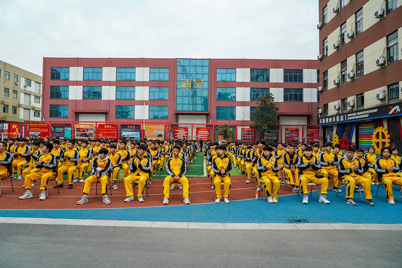 <b>不忘初心,繼續前行——</b>