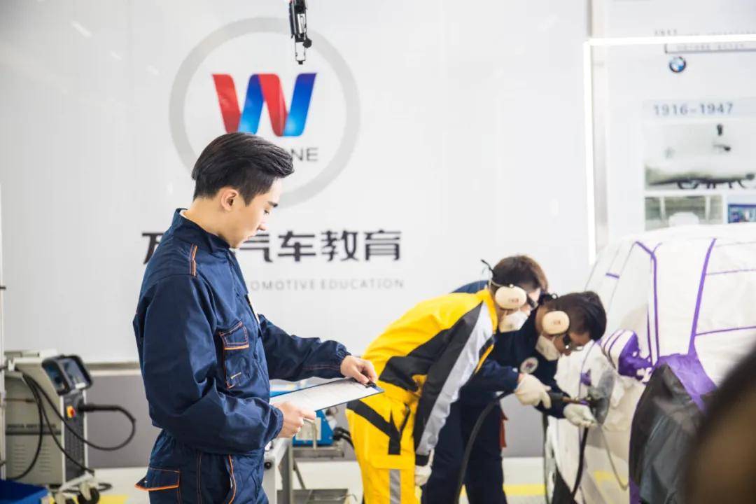 <b>創業開汽車美容店,要注意哪些問題?</b>